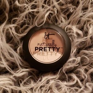 it Costmetics Naturally Pretty eyeshadow
